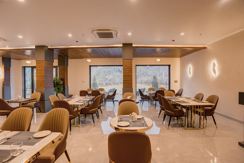 Satvik Organic Food at Best Restaurant in Rishikesh – Kamlodabhavi Resort